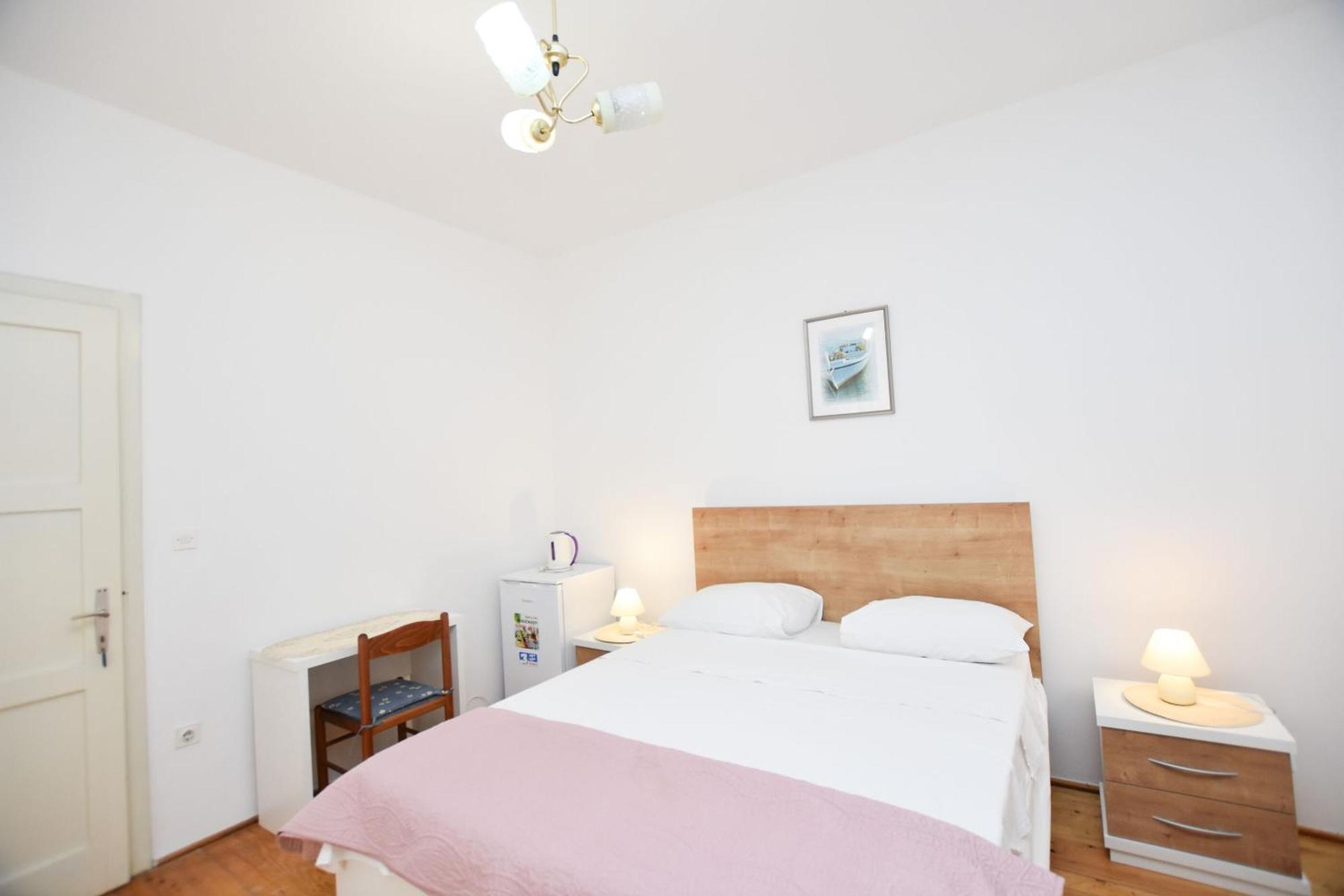Apartments And Rooms Jakov Primošten Chambre photo
