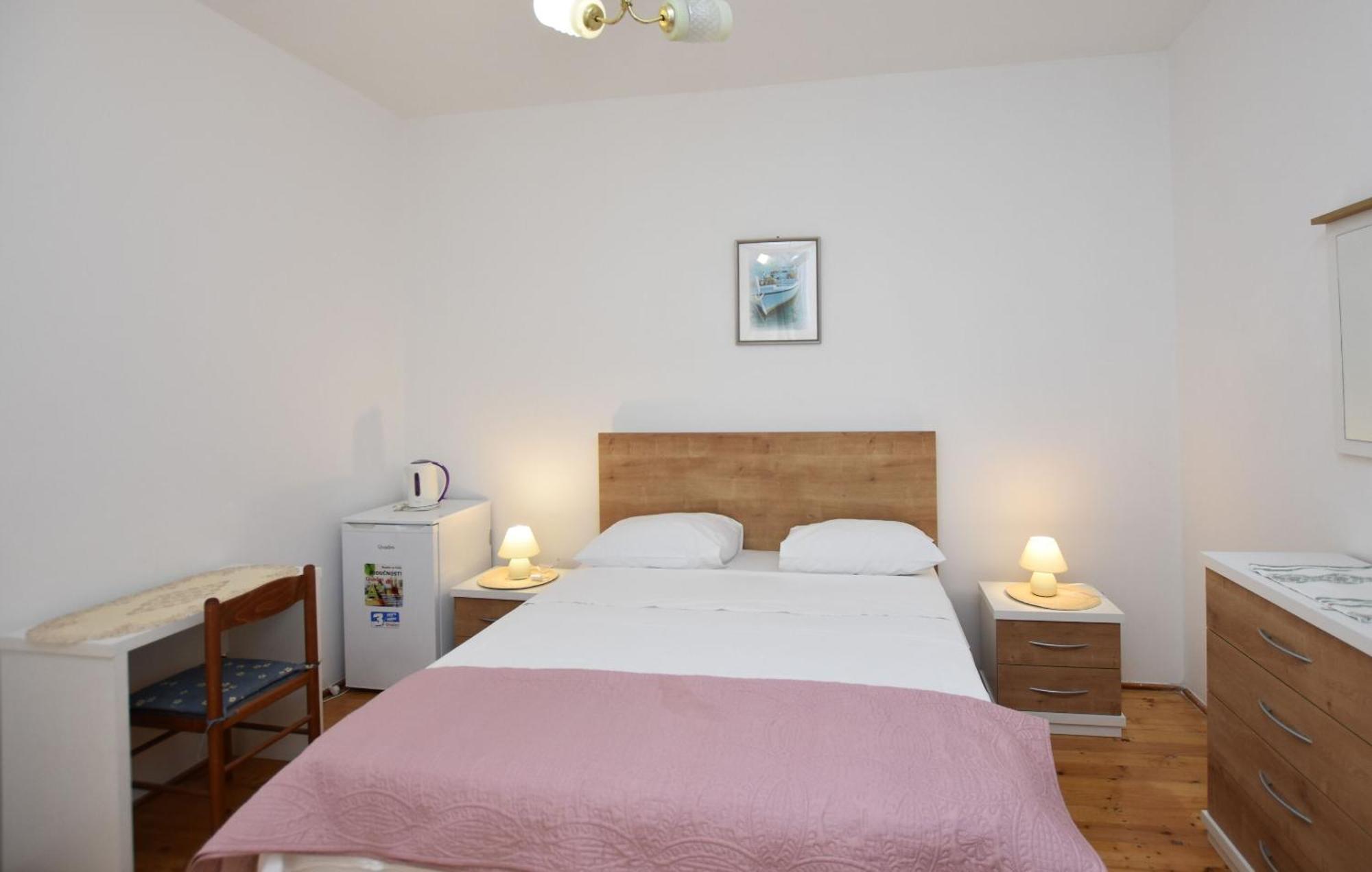 Apartments And Rooms Jakov Primošten Chambre photo