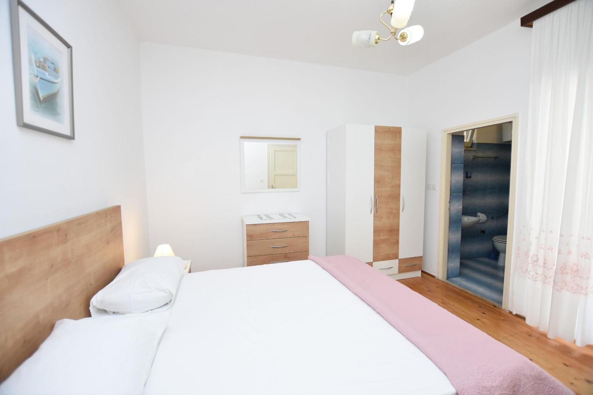 Apartments And Rooms Jakov Primošten Chambre photo