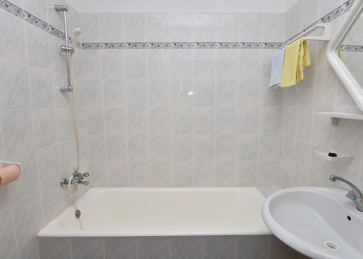 Apartments And Rooms Jakov Primošten Extérieur photo